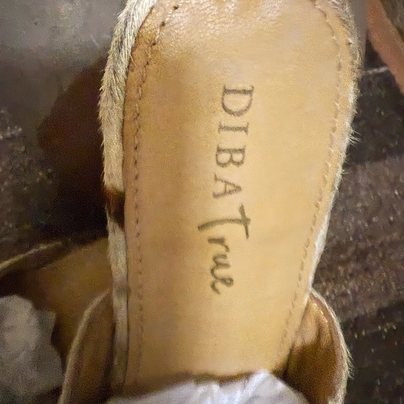 Diba True Cowhide Pattern Mules - Picture 4 of 8